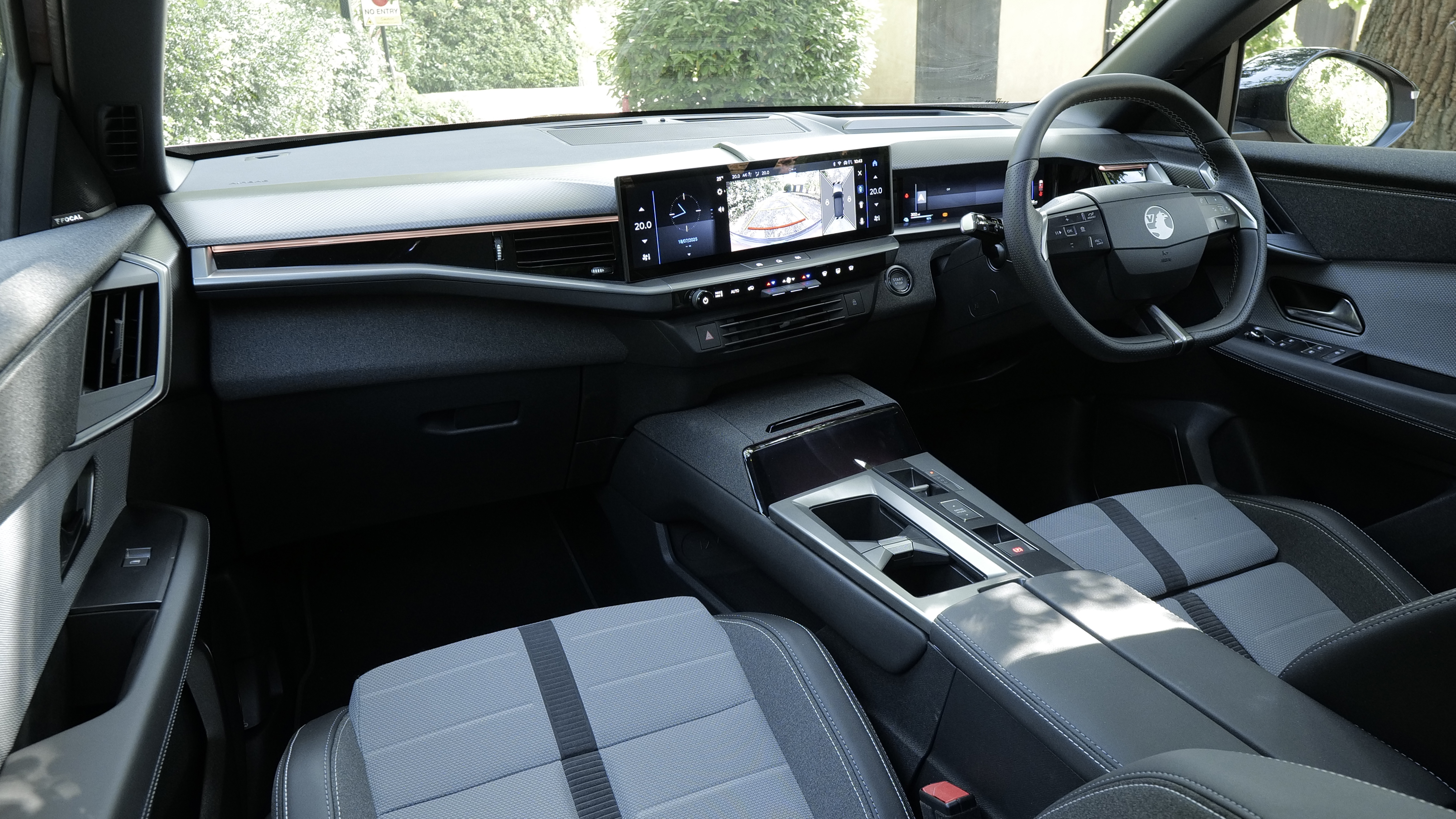 VAUXHALL GRANDLAND HATCHBACK 1.6 Plug-in Hb 225 GS [Intelli-LED] 5dr e-DCS7[NI]